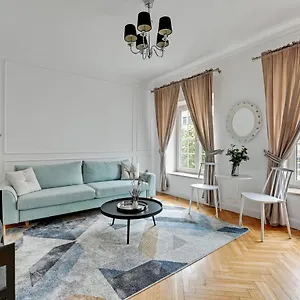 https://downtown-apartments-green-gate.gdanskhotel.org