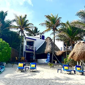 Beachfront Hammock Heaven Akumal